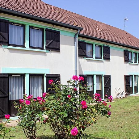 Contact Hotel Restaurant La Chaumiere Entre Orgeval Et Flins A13 Sortie 8 Ле-Мюро Экстерьер фото