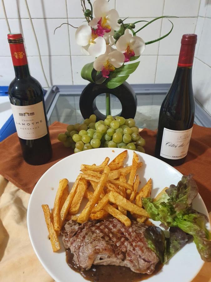 Contact Hotel Restaurant La Chaumiere Entre Orgeval Et Flins A13 Sortie 8 Ле-Мюро Экстерьер фото