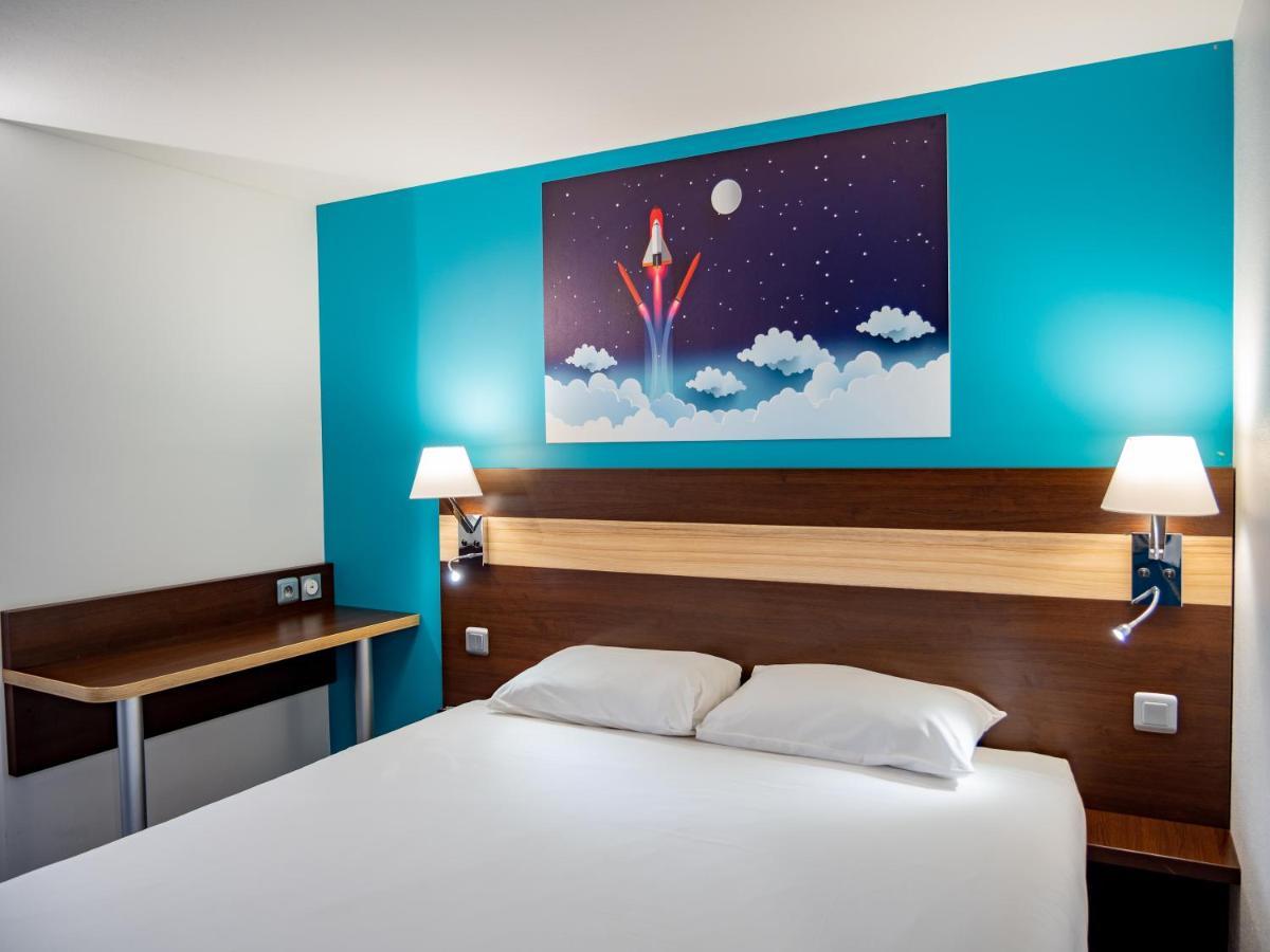 Contact Hotel Restaurant La Chaumiere Entre Orgeval Et Flins A13 Sortie 8 Ле-Мюро Экстерьер фото
