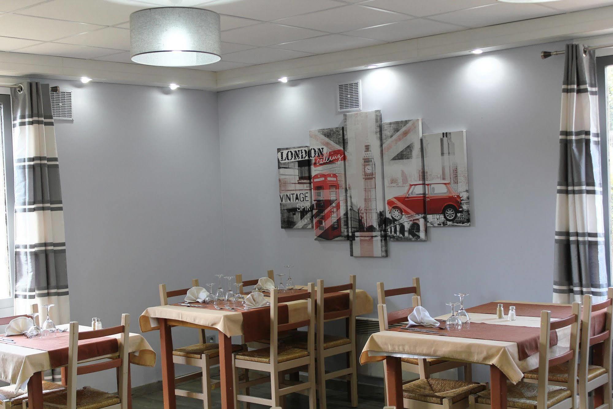 Contact Hotel Restaurant La Chaumiere Entre Orgeval Et Flins A13 Sortie 8 Ле-Мюро Экстерьер фото